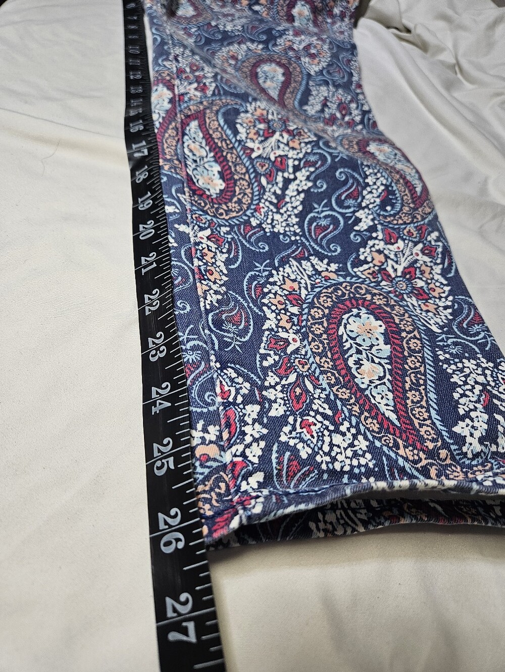 NYDJ for Chico’s Paisley Print Skinny Jeans Women’s Size 16 Blue Stretch Ankle - Picture 8 of 8